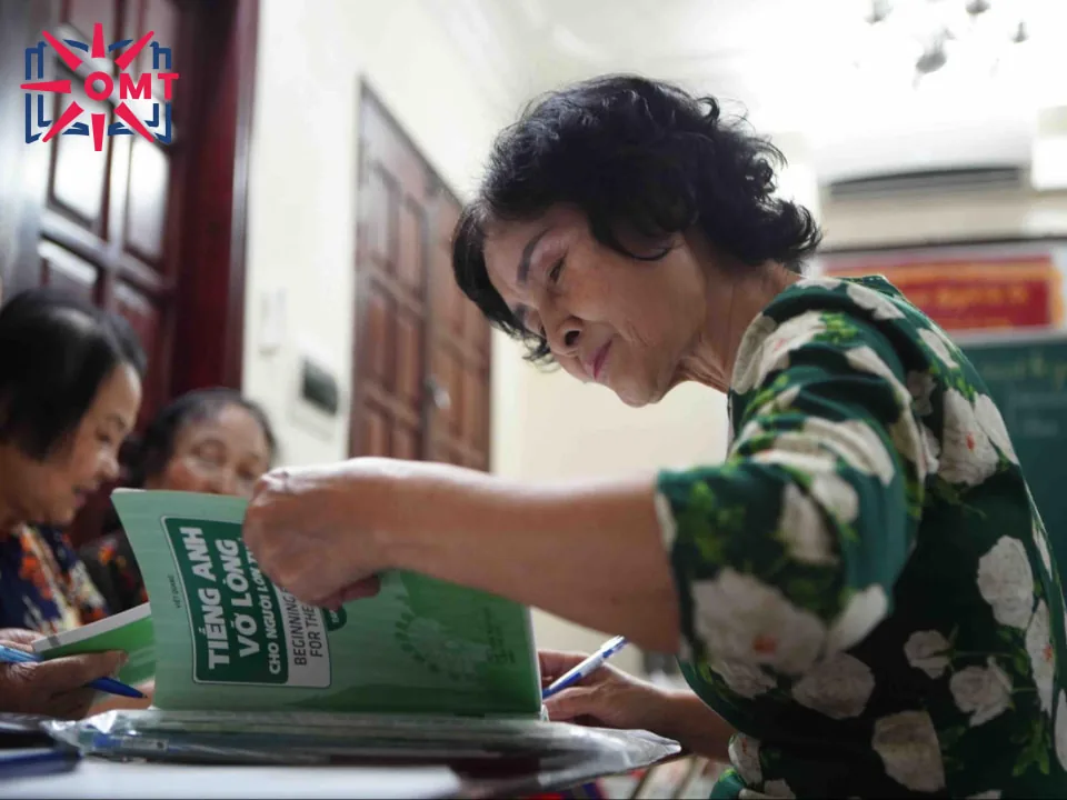 hoc-tieng-anh-danh-cho-nguoi-lon-tuoi-co-hieu-qua-khong