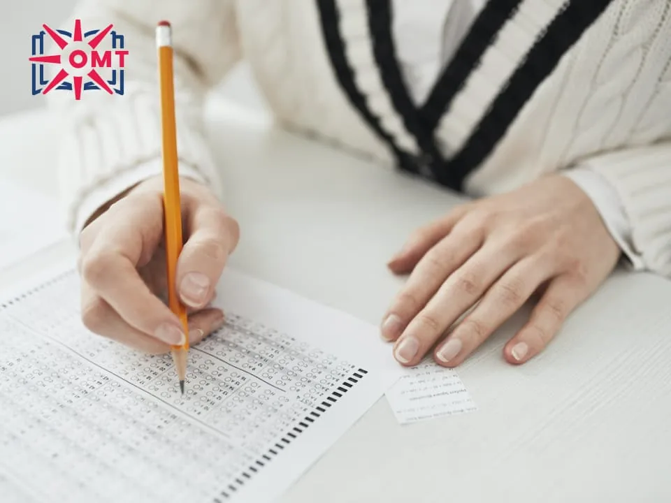 luyen-thi-toeic-de-xet-du-hoc-duoc-khong